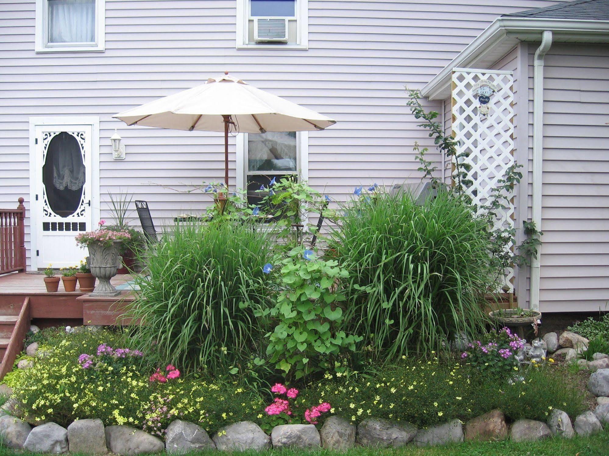 The Bella Ella Bed And Breakfast Canandaigua Exterior photo